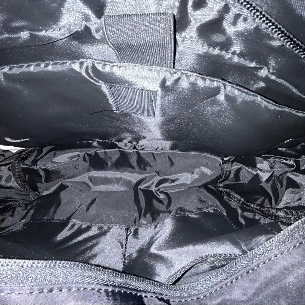 New, Oiwas Messenger Crossbody Bag